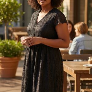 2xL Chic Black Lace Midi Dress
